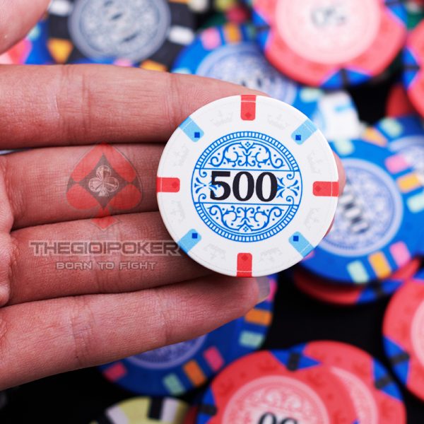 Poker chip set High Roller là sự kết hợp giữa chất liệu cao cấp và thiết kế tinh sảo