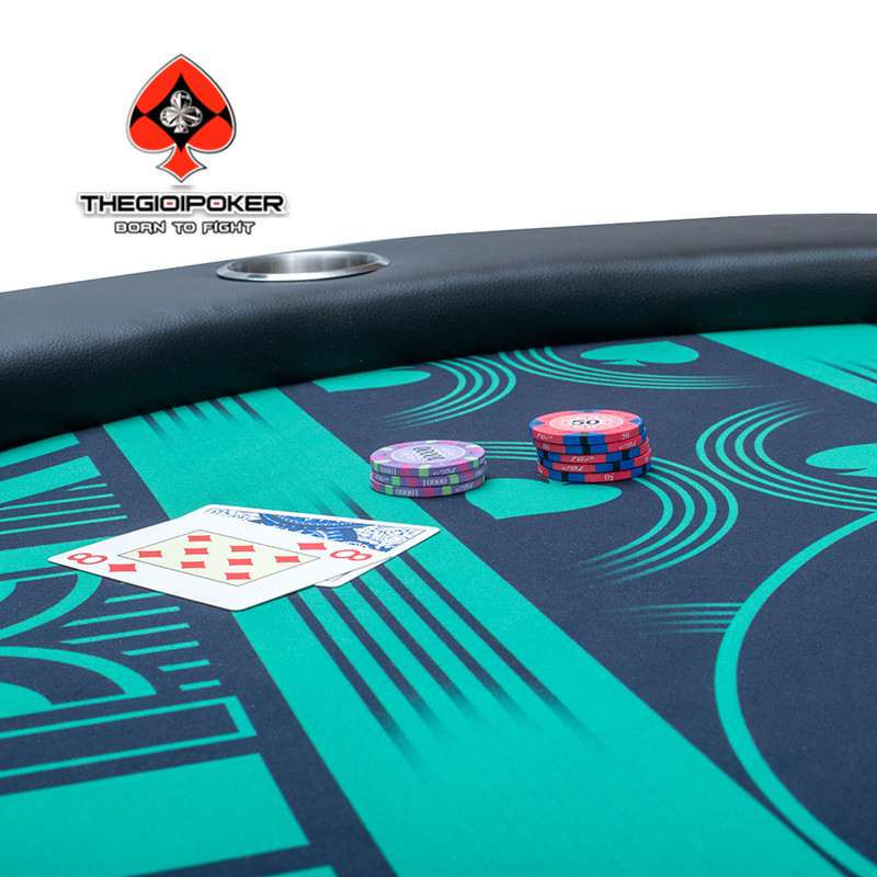 Viền bàn poker được ốp da Microfiber cho người chơi cảm giác êm ái khi tỳ tay