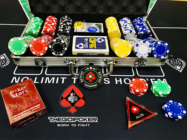 Set 300 chip poker 3 tone khống số cao cấp