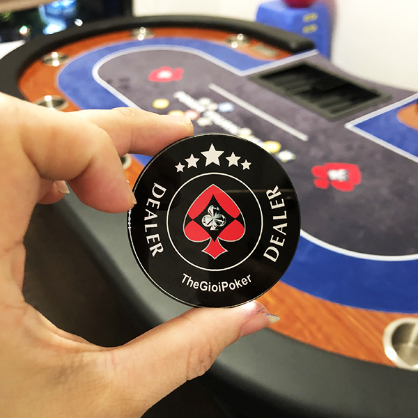 Bàn Poker Vip Tournament được thiết kế dành cho 8 người chơi