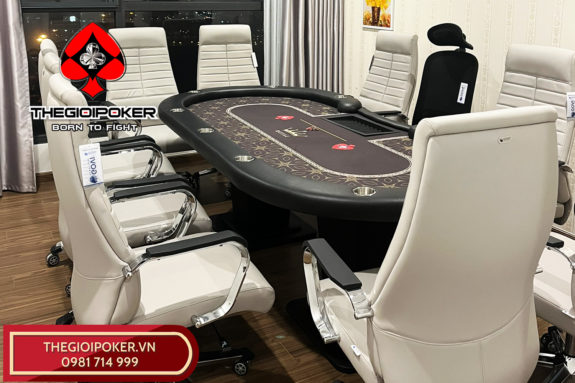 Lắp đặt miễn phí bàn poker cao cấp Royal