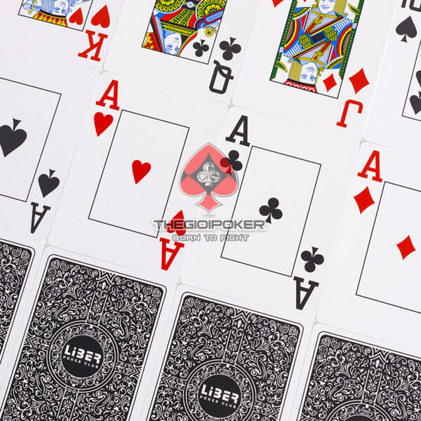 bai_tay_nhua_poker_liber_back
