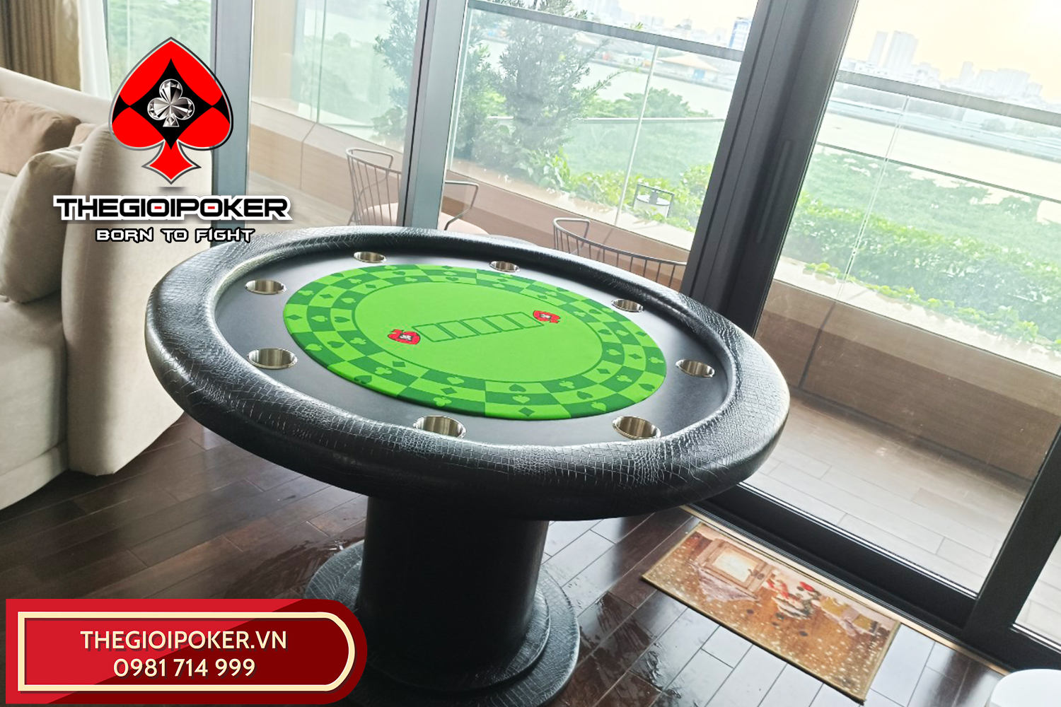 Chơi Poker với view triệu đô như thế này thì thật tuyệt vời