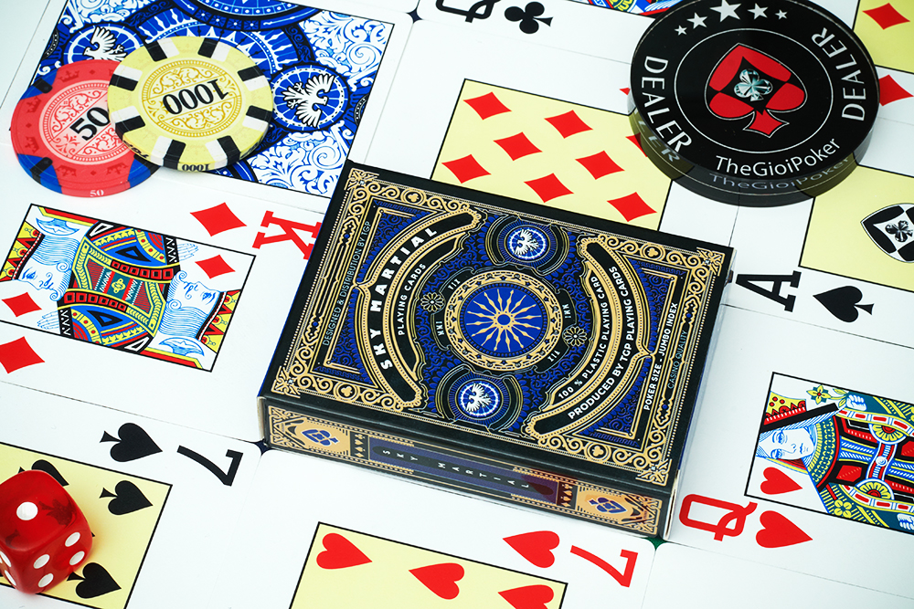 Bài Poker sky martial màu xanh sang trọng