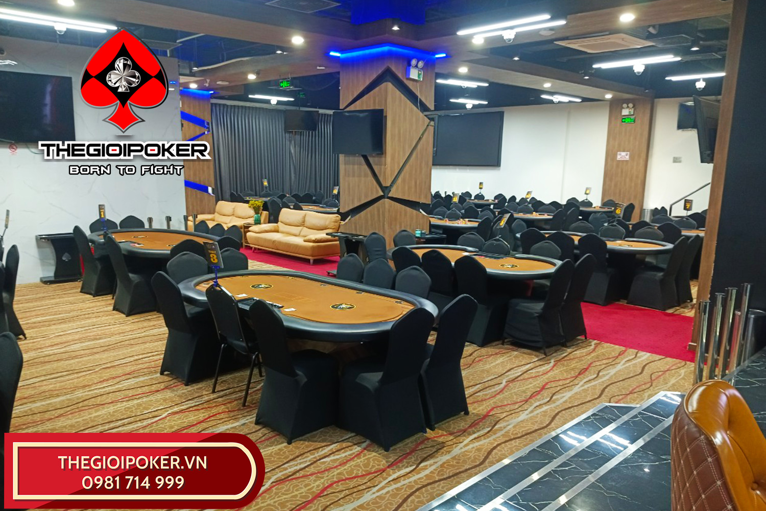 Thiết kế cho mặt bàn poker mới vẫn mang tông màu gold sang trọng
