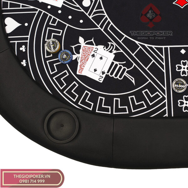 ban-poker-trang-bi-10-ly-de-do-uong