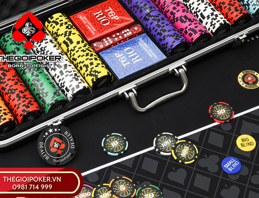 Bộ Chip Poker phiên bản giới hạn Đông Sơn của hãng Roll Poker