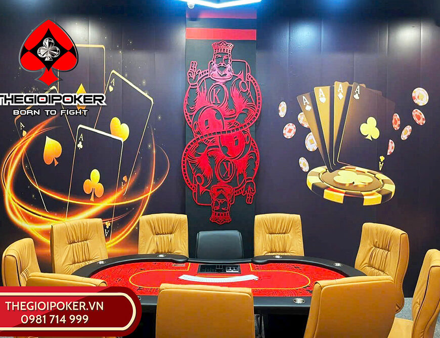 Không gian giải trí poker nối bật với bàn poker Lancaster Red