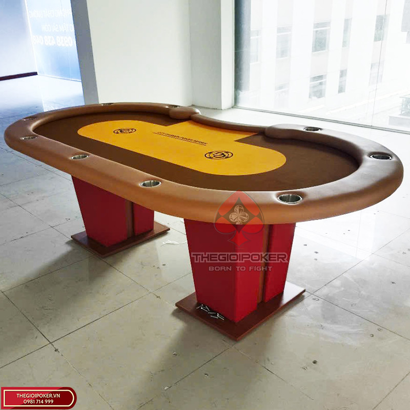 Hoàn thiện lắp đặt bàn poker thiết kế riêng theo phong cách cá nhân hoá tại TP.HCM