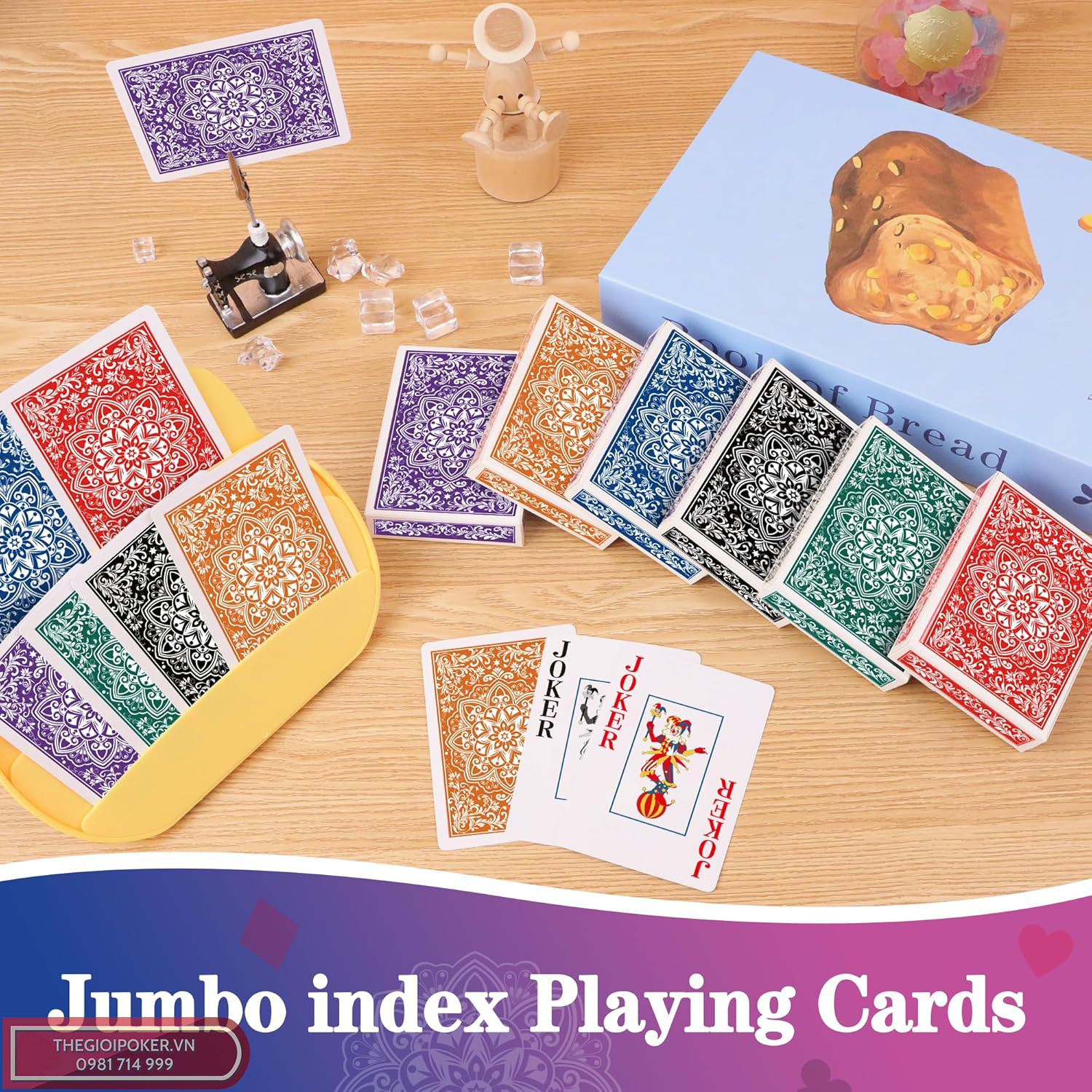 Một Set gồm 12 bộ bài poker với 6 màu khách nhau