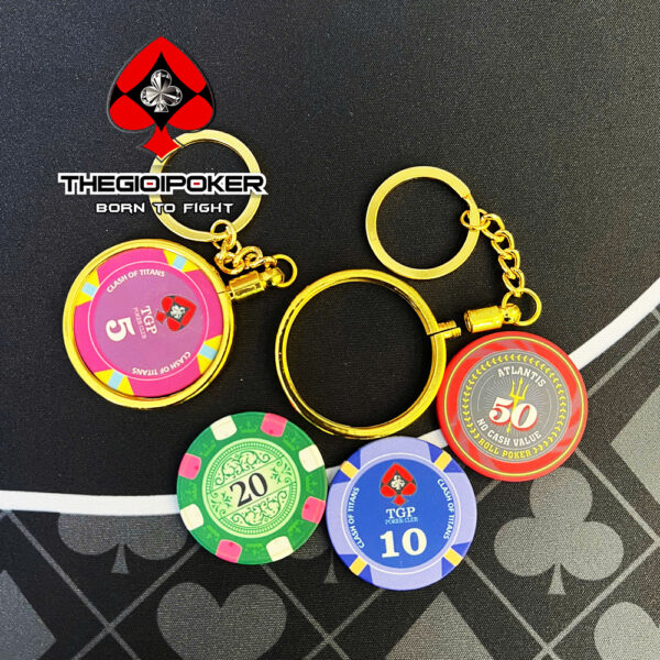 moc-khoa-chip-poker-thao-lap-de-dang