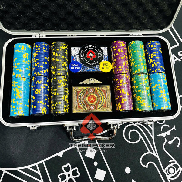 poker-chip-set-300-Lasvegas-Stars