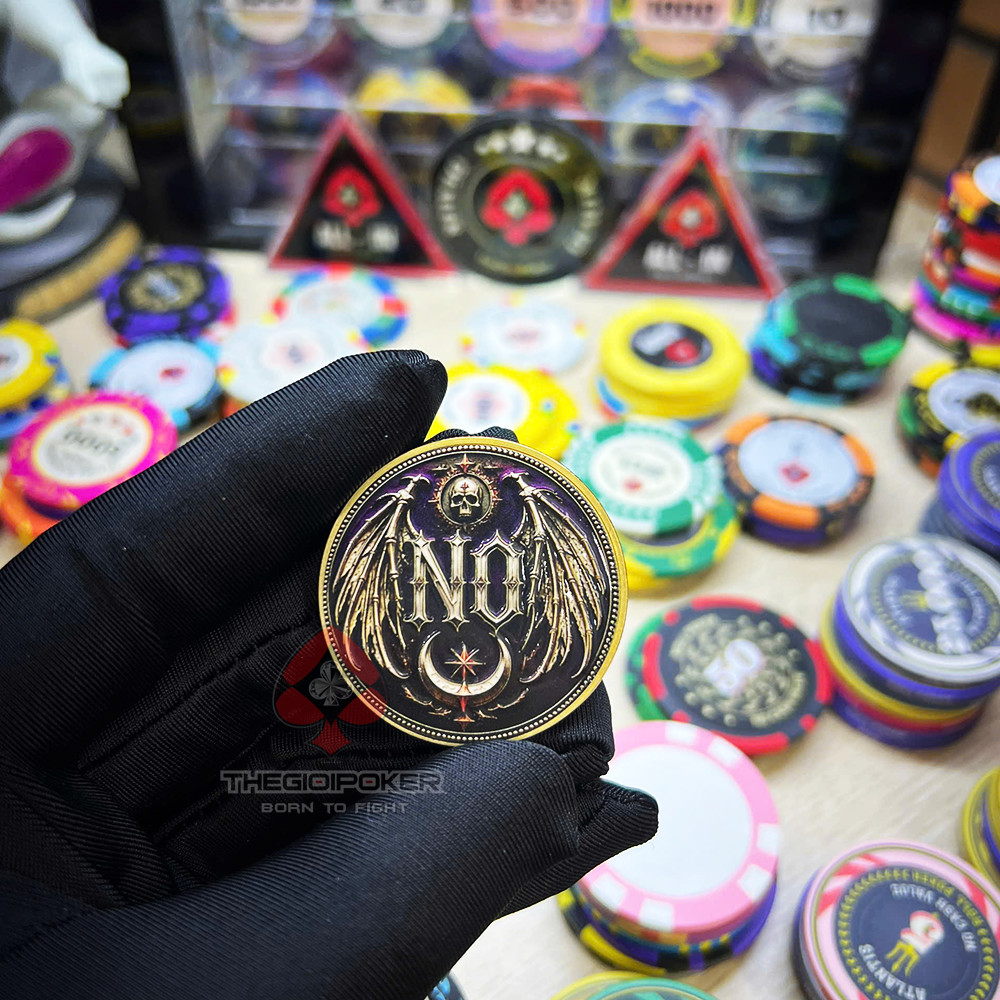 Mặt trước xu Dark Symbol